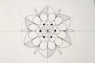 this is the image of a simple mandala design made with basic shapes