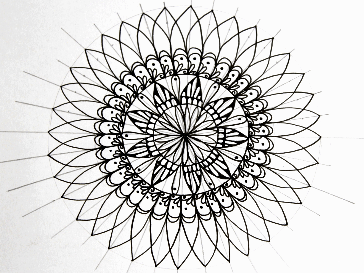 How to draw a basic flower mandala